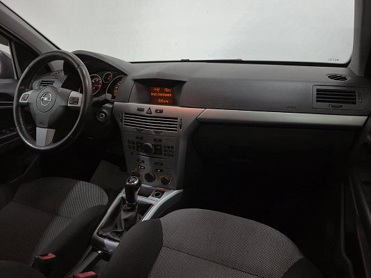 Opel Astra Enjoy, 2011 года, пробег 177658 км