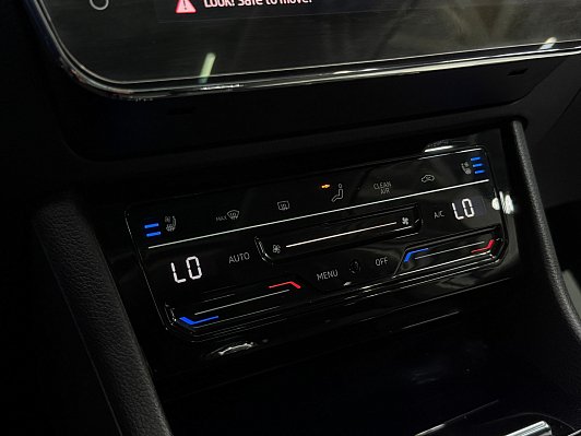 Skoda Superb Luxury, 2024 года, пробег 7025 км