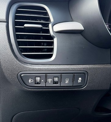 Kia Rio Luxe, 2017 года, пробег 103900 км