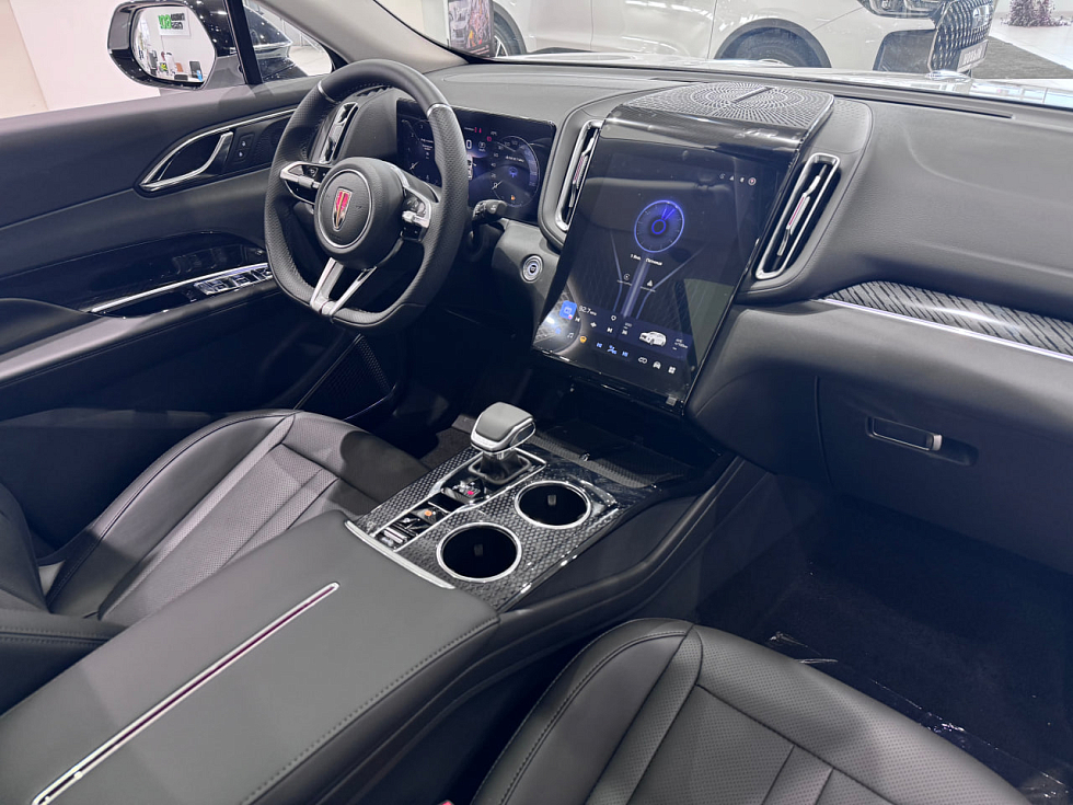 Hongqi HS3 Комфорт (Comfort), белый