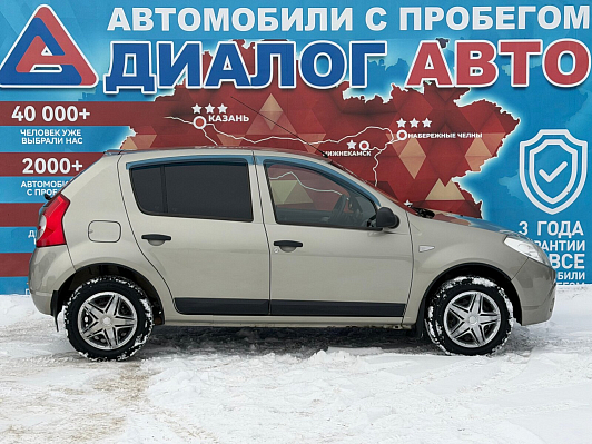 Renault Sandero Expression, 2011 года, пробег 226800 км