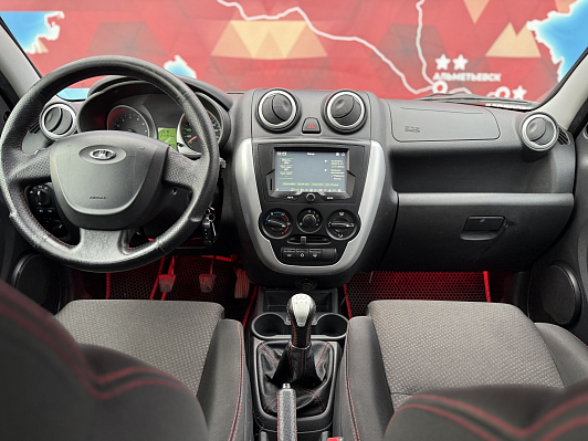 Lada (ВАЗ) Granta, 2015 года, пробег 217693 км