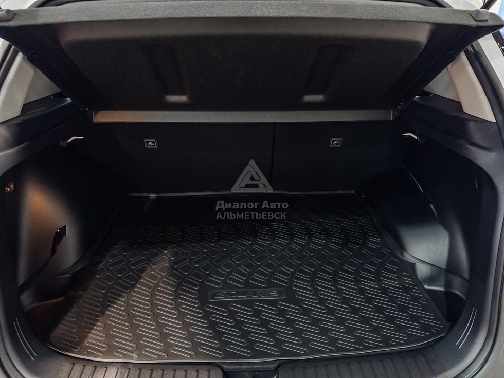 Solaris HC Lifestyle, белый