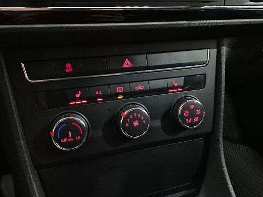 SEAT Leon Style, 2013 года, пробег 197668 км