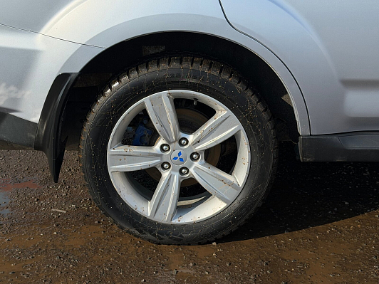 Mitsubishi Outlander Instyle, 2010 года, пробег 150900 км