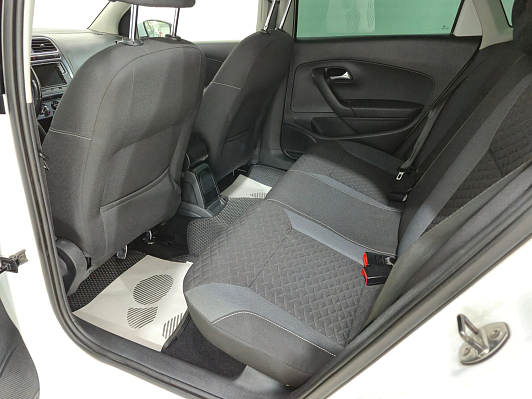 Volkswagen Polo Drive, 2018 года, пробег 131136 км