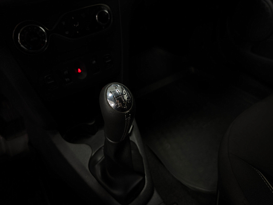 Renault Sandero Stepway Drive, 2019 года, пробег 102000 км