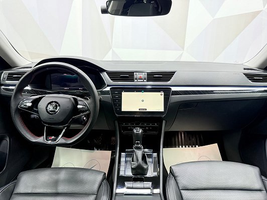 Skoda Superb Luxury, 2024 года, пробег 7025 км