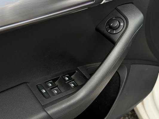 Skoda Octavia, 2018 года, пробег 172964 км