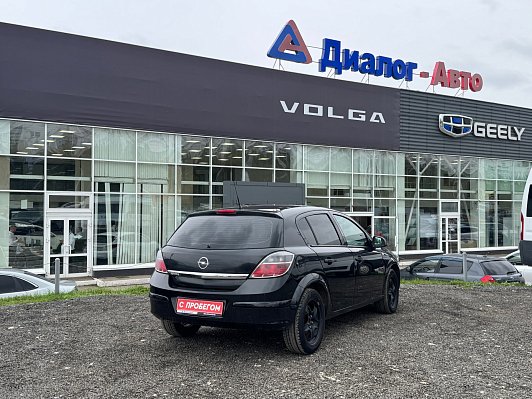 Opel Astra, 2014 года, пробег 233467 км