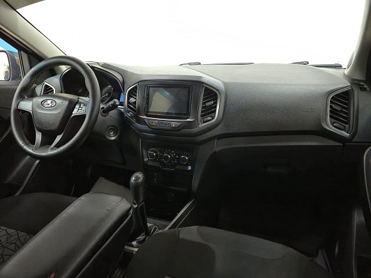 Lada (ВАЗ) XRAY Comfort, 2017 года, пробег 143590 км