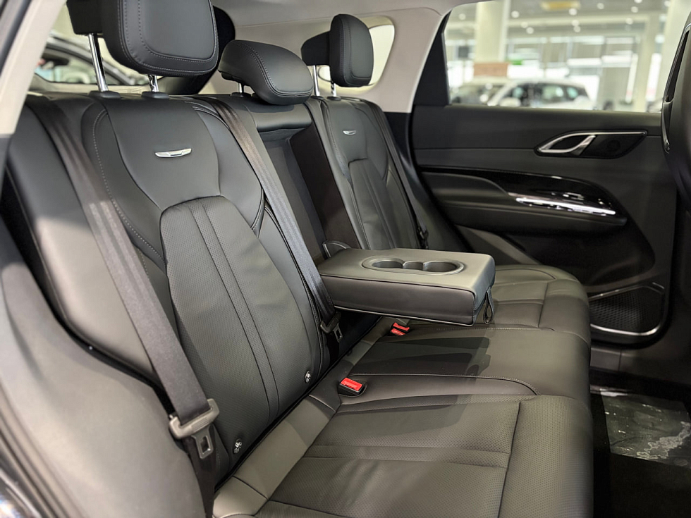 Hongqi HS3 Делюкс (Deluxe), черный