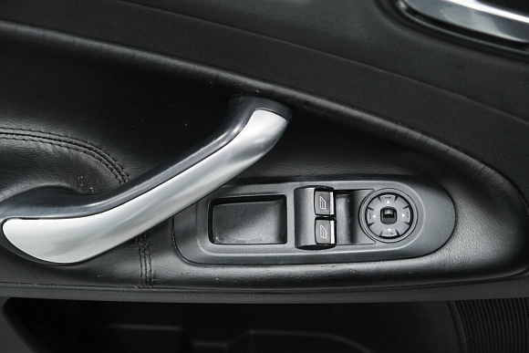 Ford Mondeo Ambiente, 2009 года, пробег 176000 км