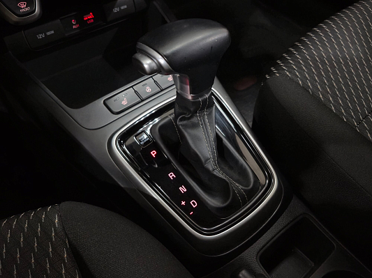 Kia Rio Luxe RED Line, 2019 года, пробег 74055 км