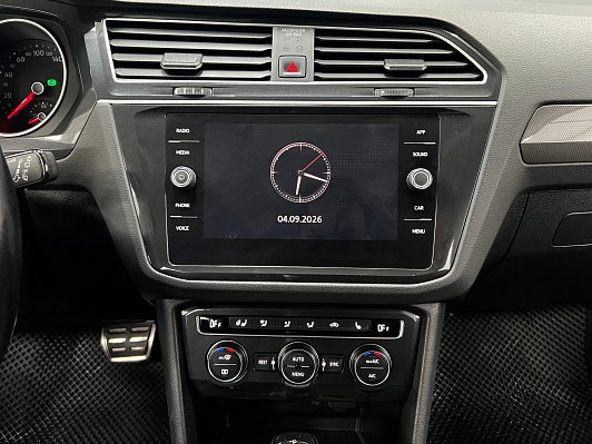 Volkswagen Tiguan Highline, 2019 года, пробег 125699 км