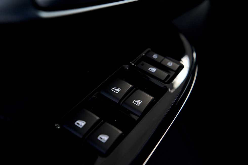 Changan CS75 Pro Техно 5 мест, черный