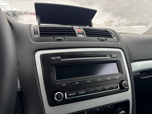 Skoda Octavia Ambition, 2010 года, пробег 163441 км