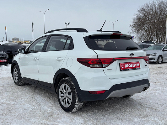 Kia Rio Luxe, 2018 года, пробег 134617 км