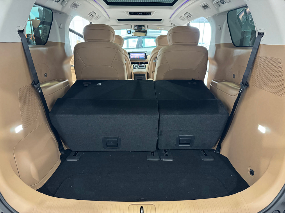 JAC RF8 Flagship, черный