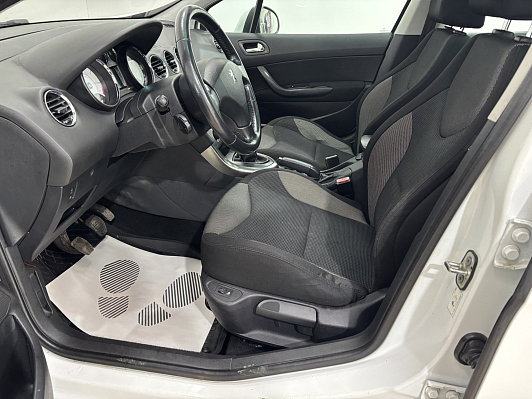 Peugeot 308 Premium Pack, 2010 года, пробег 200153 км