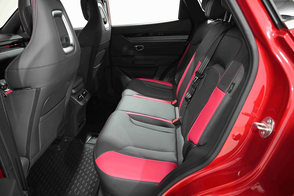 JETOUR DASHING Luxury, красный