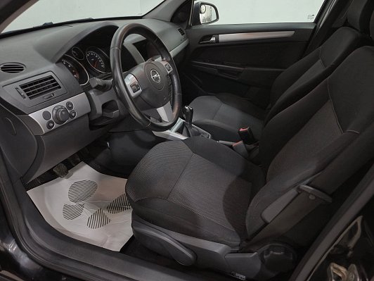 Opel Astra Enjoy, 2011 года, пробег 177658 км