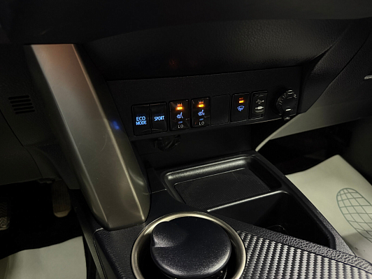 Toyota RAV4, 2014 года, пробег 123830 км