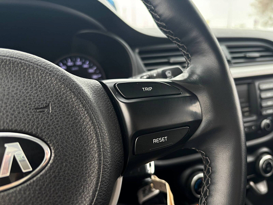 Kia Rio Luxe, 2019 года, пробег 120740 км