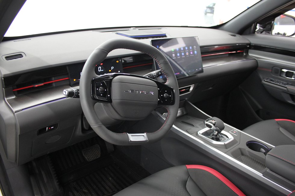 Jetour Dashing Люкс 2024, белый