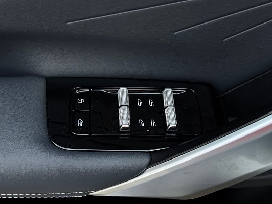 Geely Atlas Flagship, 2023 года, пробег 35752 км