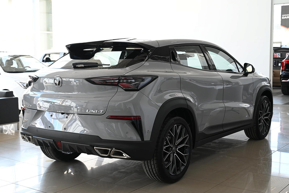 Changan UNI-T Техно, серый