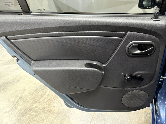 Renault Sandero Authentique, 2012 года, пробег 184439 км