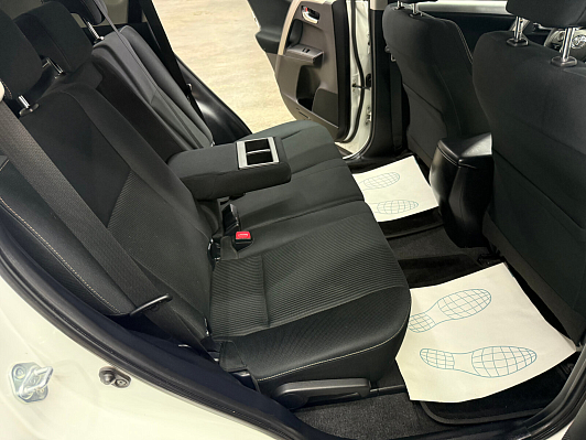 Toyota RAV4, 2014 года, пробег 123830 км