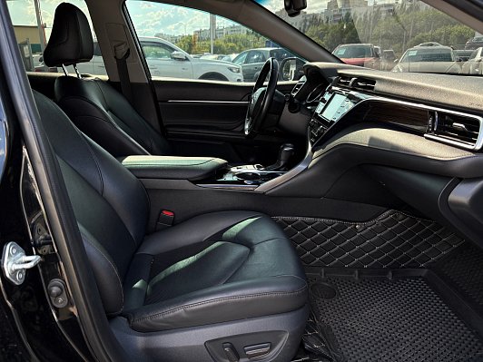 Toyota Camry, 2020 года, пробег 132221 км