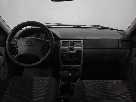 Lada (ВАЗ) Priora, 2010 года, пробег 162335 км