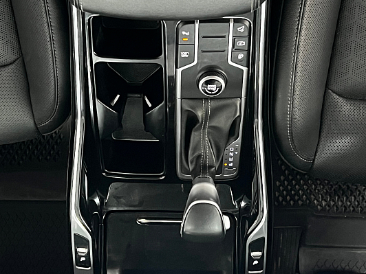 Kia Sorento Prestige, 2023 года, пробег 50000 км