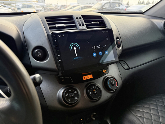 Toyota RAV4, 2010 года, пробег 285000 км