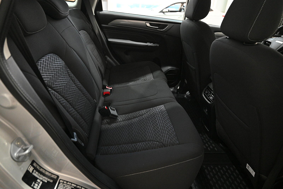 Haval M6 Оптимум, серебряный