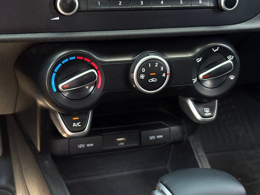 Kia Rio Comfort, 2021 года, пробег 175778 км