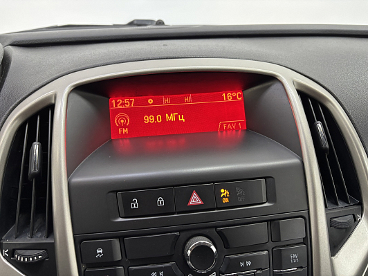 Opel Astra Cosmo, 2011 года, пробег 215830 км