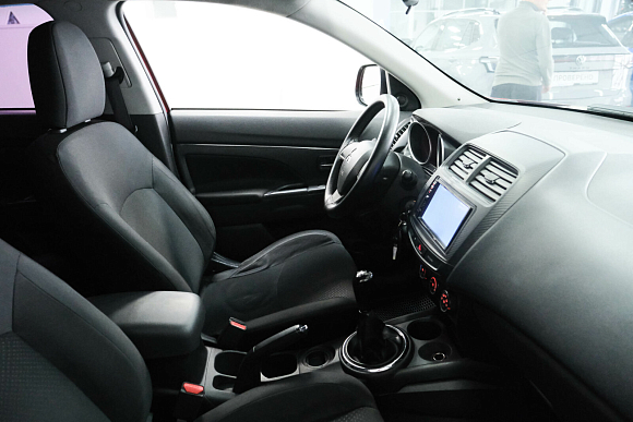 Mitsubishi ASX, 2014 года, пробег 204410 км
