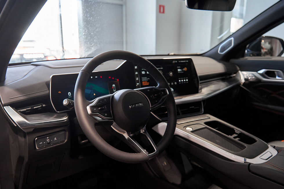 Haval F7 Оптимум, черный