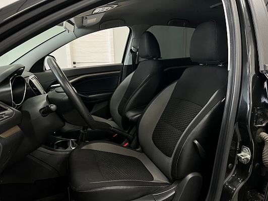 Lada (ВАЗ) Vesta Luxe Multimedia, 2017 года, пробег 111636 км