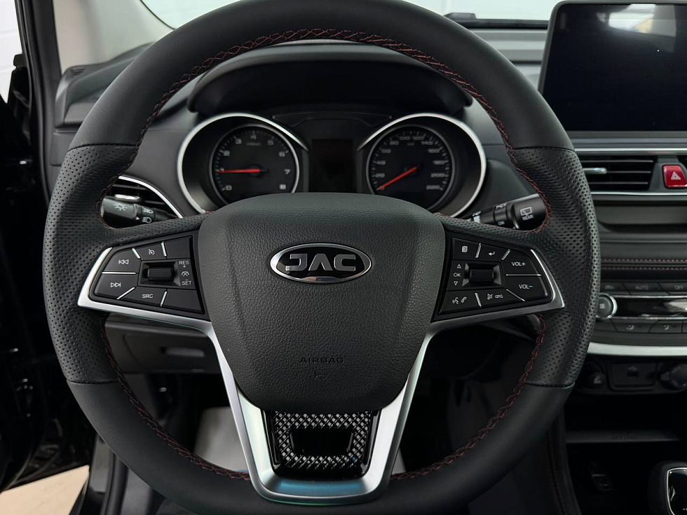 JAC JS3 Luxury, черный