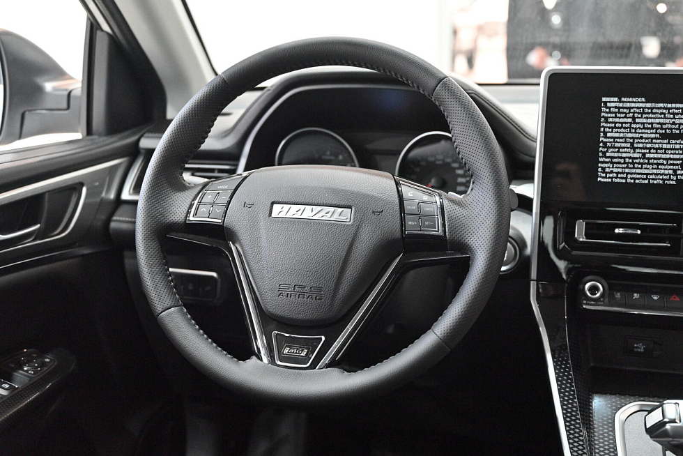 Haval M6 Оптимум, серебряный