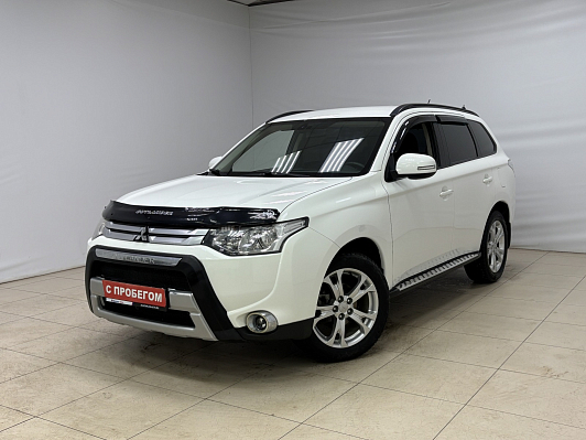 Mitsubishi Outlander Instyle, 2012 года, пробег 132867 км