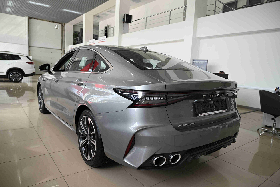 Chery Arrizo 8 Ultra Black, серебряный