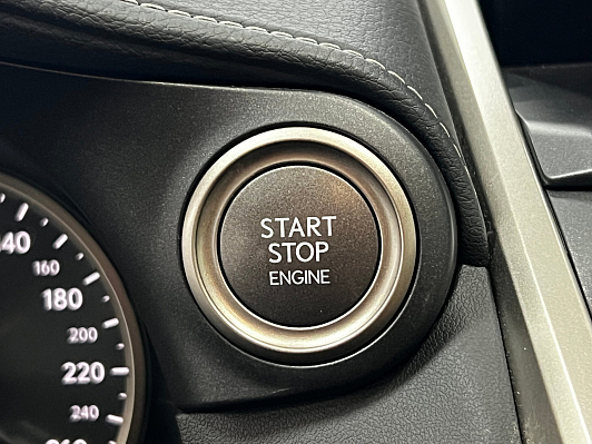Lexus NX Progressive, 2020 года, пробег 65801 км