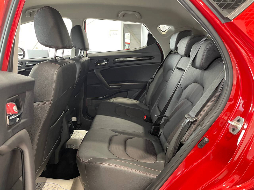 JAC JS3 Luxury, красный