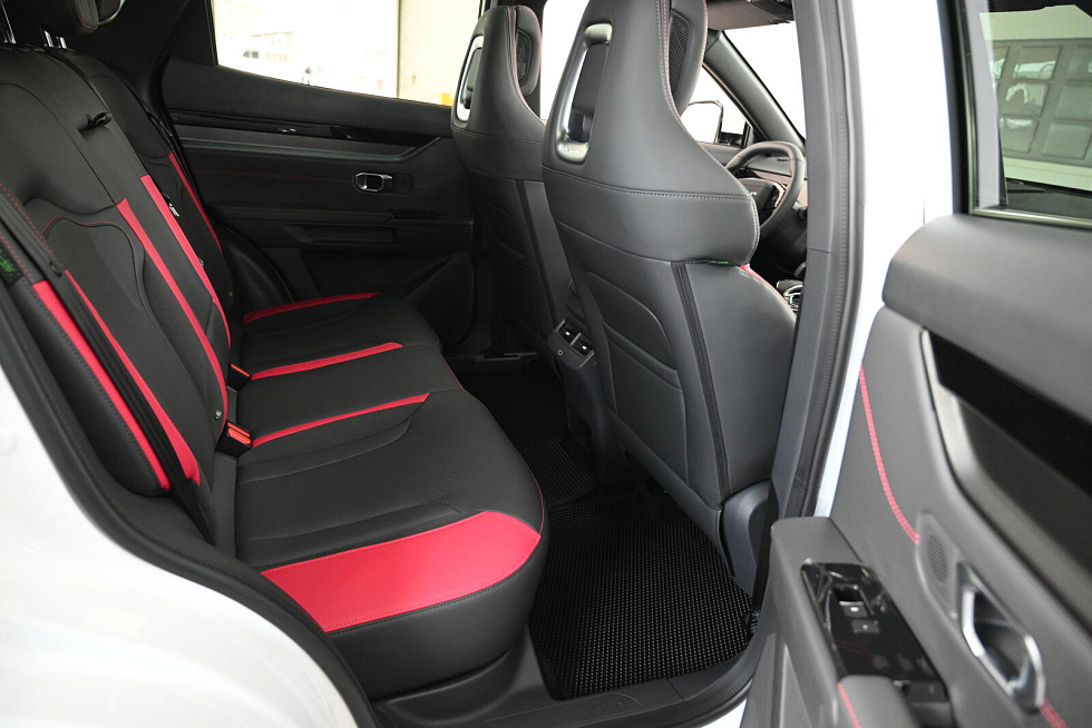 JETOUR DASHING Luxury, белый